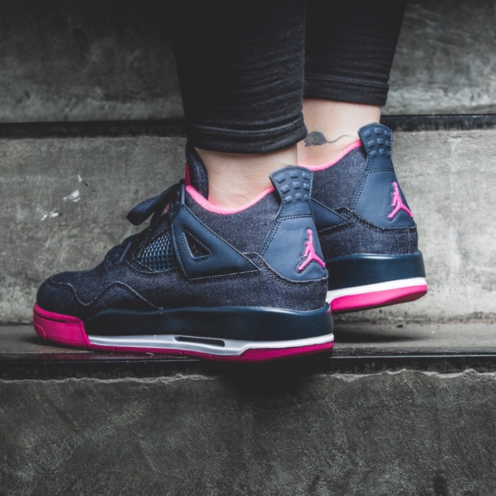 Jordan Retro 4 Denim